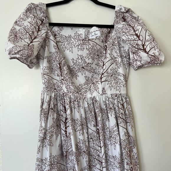 Coco Shop Short Sleeve Max Dress - Picture 6 of 8